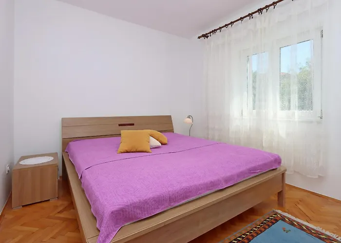 Apartments By The Sea Klenovica, Novi Vinodolski - 5516