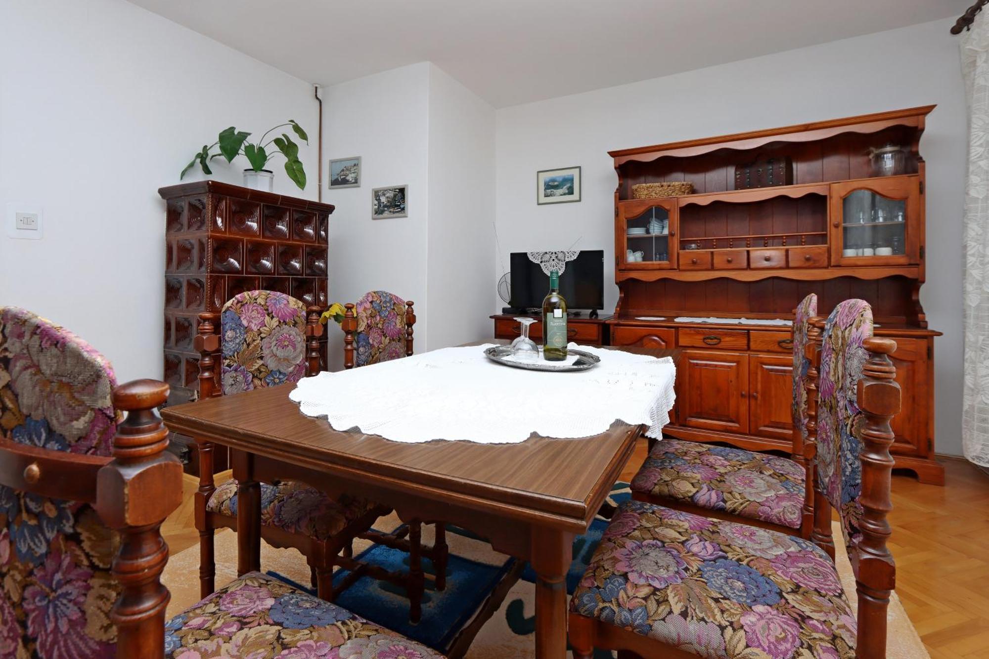 Apartment By The Sea Klenovica, Novi Vinodolski - 5516